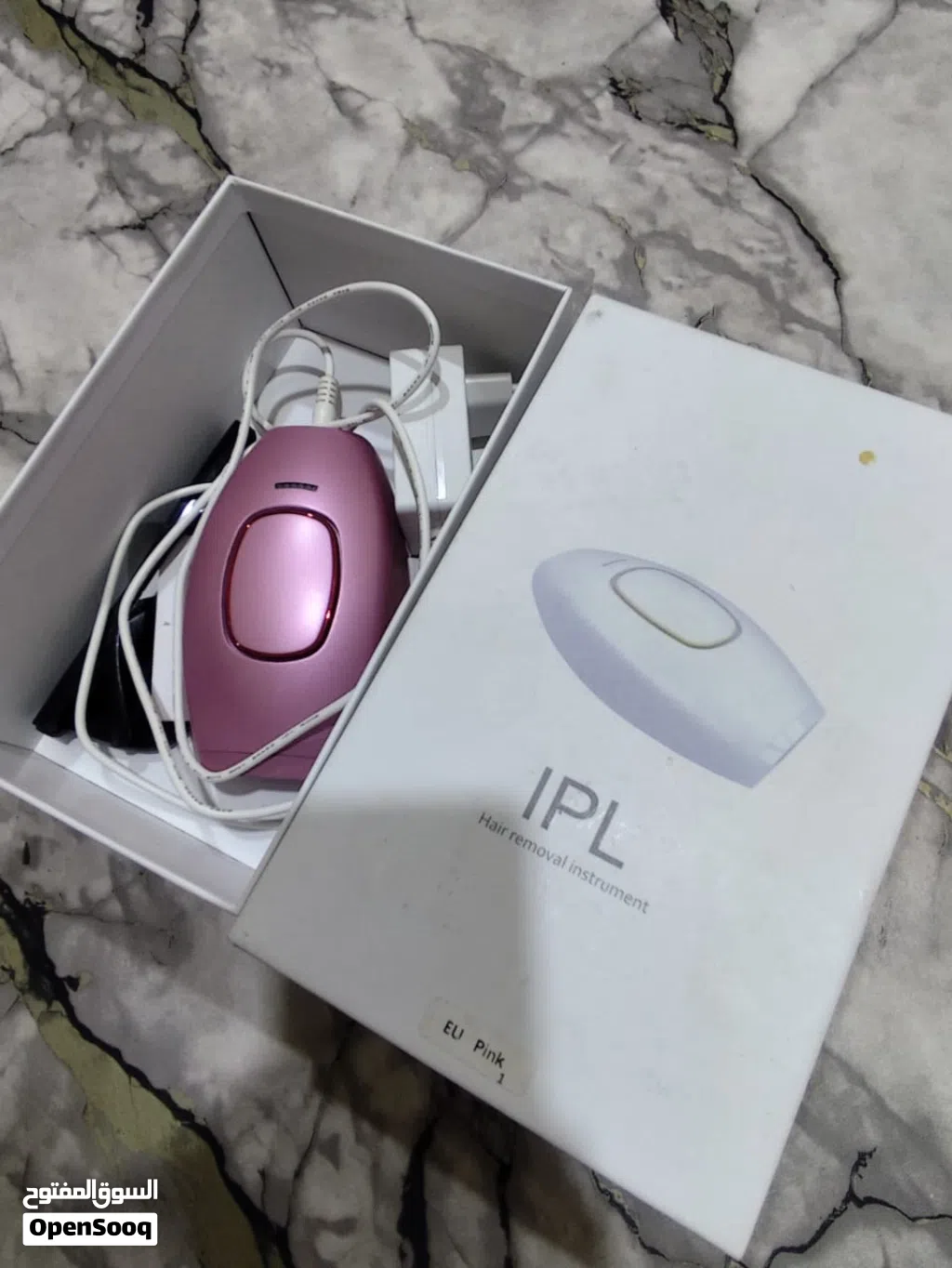 جهاز ليزر منزلي IPL شبه جديد (مليون ومضة) للبيع