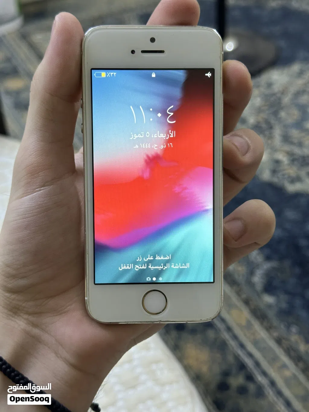 ايفون 5s بحالة جيده كلشي شغال ما عدا البصمة
