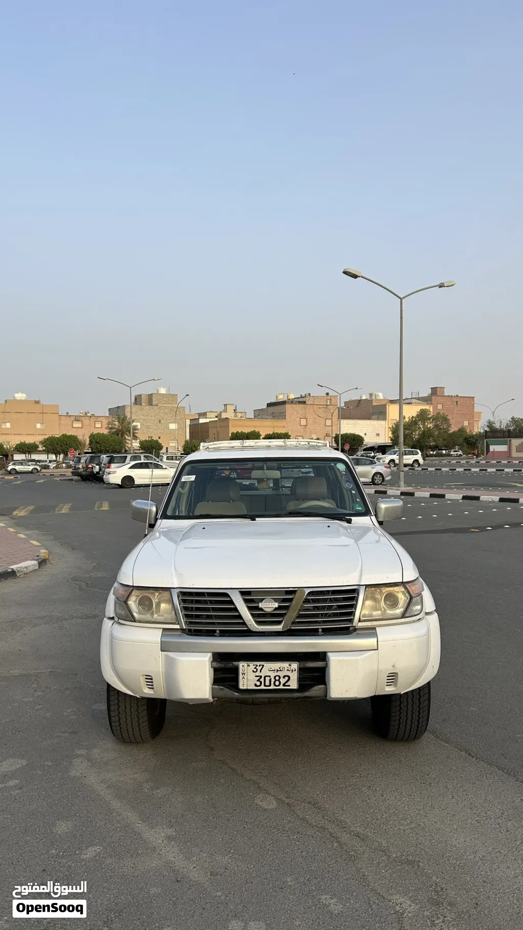 نيسان باترول Safari