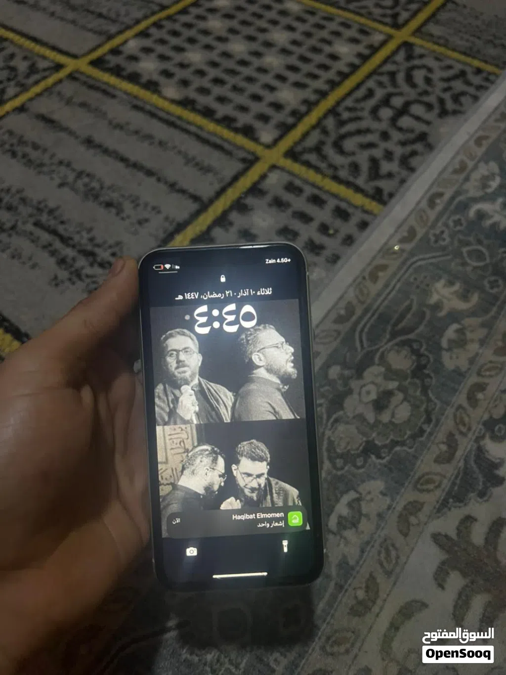 جهاز نضيف ما بيه اي نقص 11برو لعادي