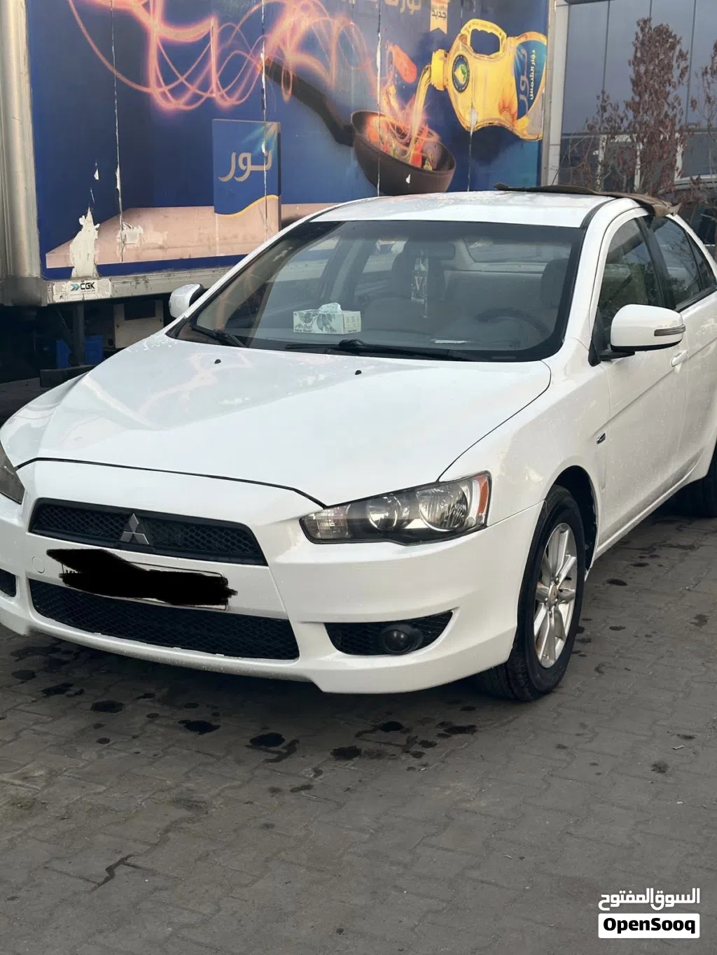 ميتسوبيشي لانسر GLX