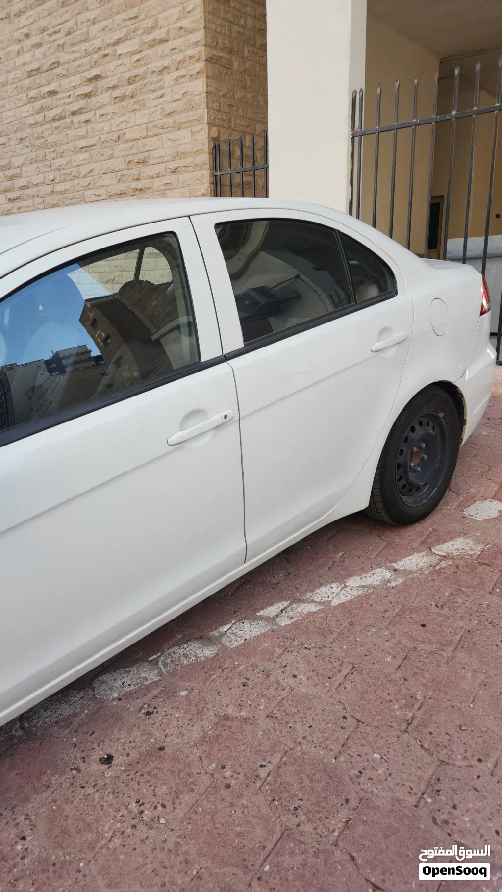 Mitsubishi Lancer Standard