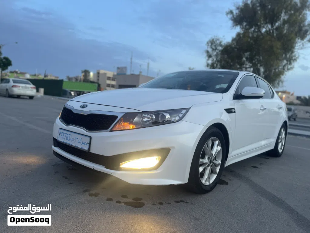 Kia K5 Standard