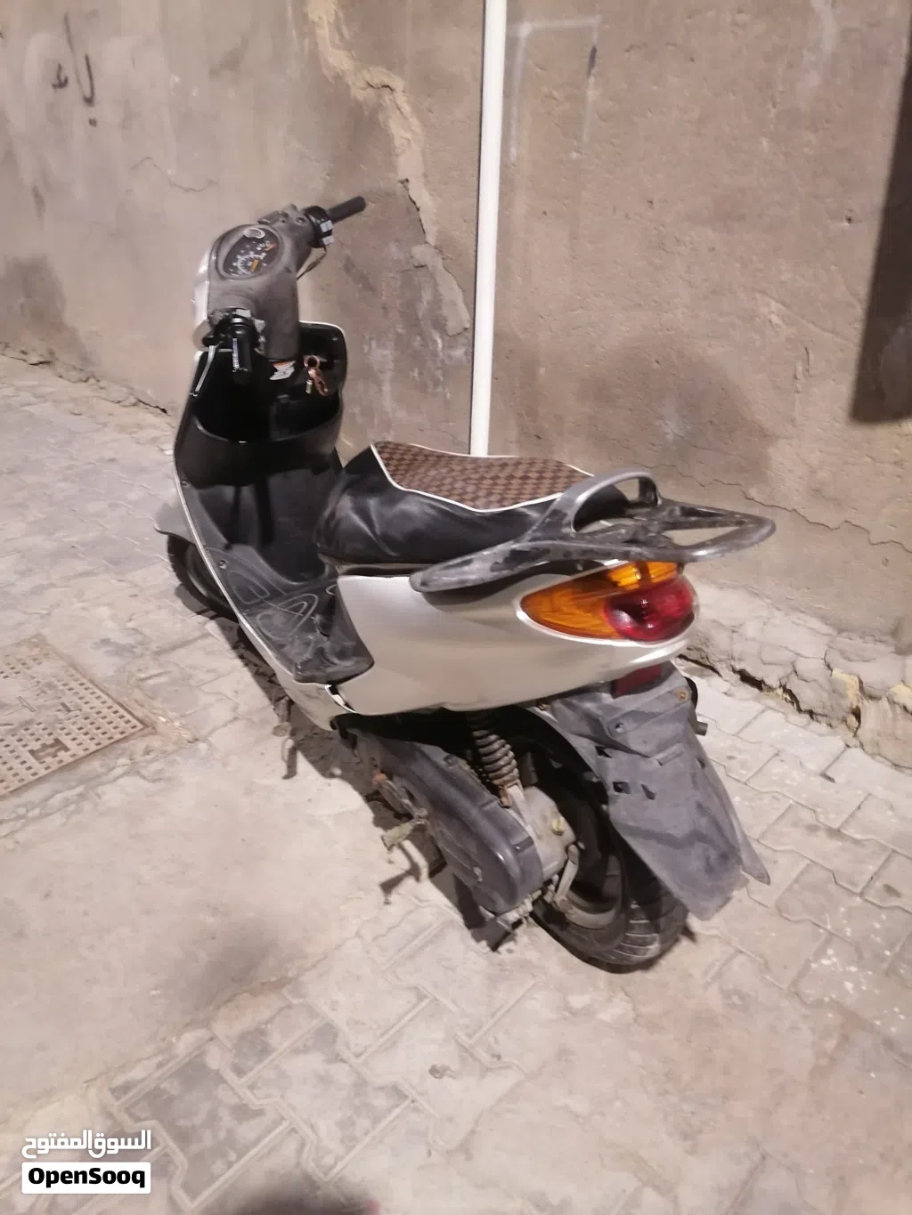 ، دراجه لكزس جاهزه نظيفه