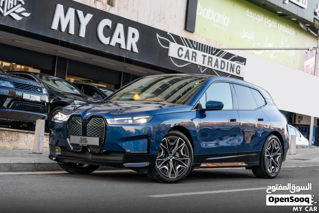 بي ام دبليو الفئة iX iX xDrive40