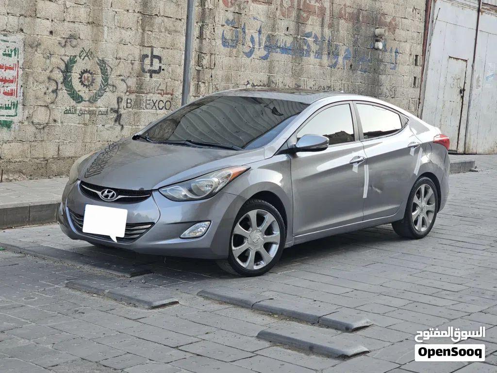 Hyundai Elantra Limited