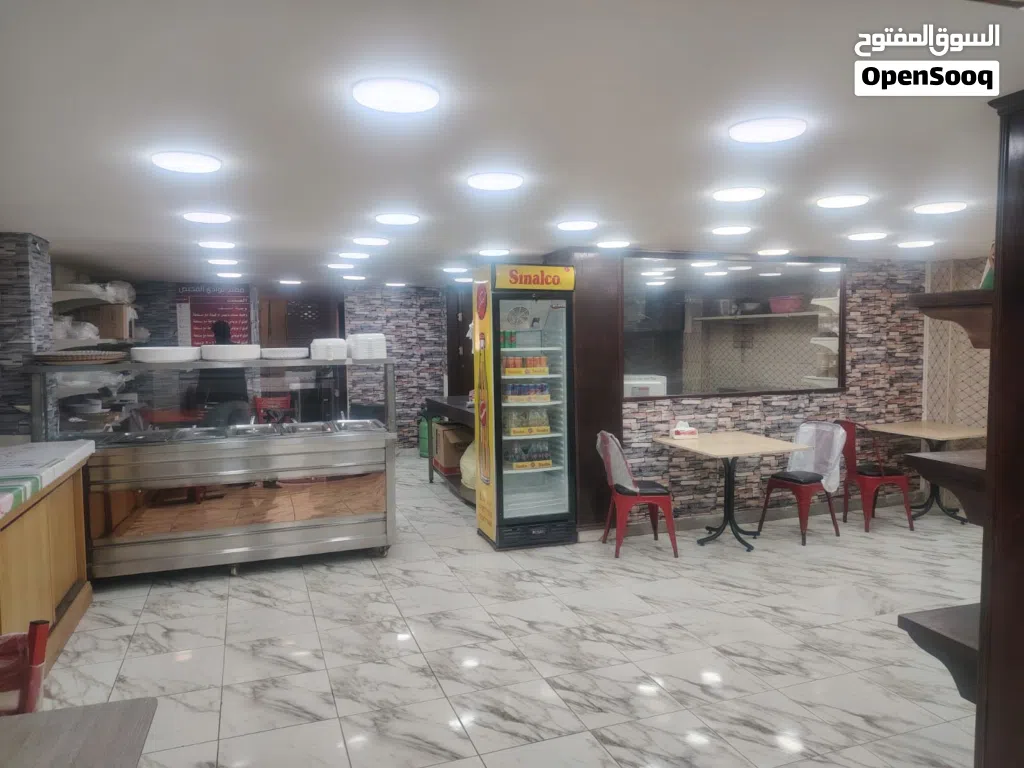 مطعم ومطبخ للبيع