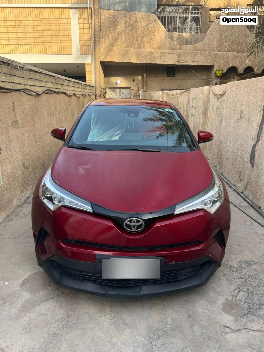 تۆیۆتا C-HR Standard