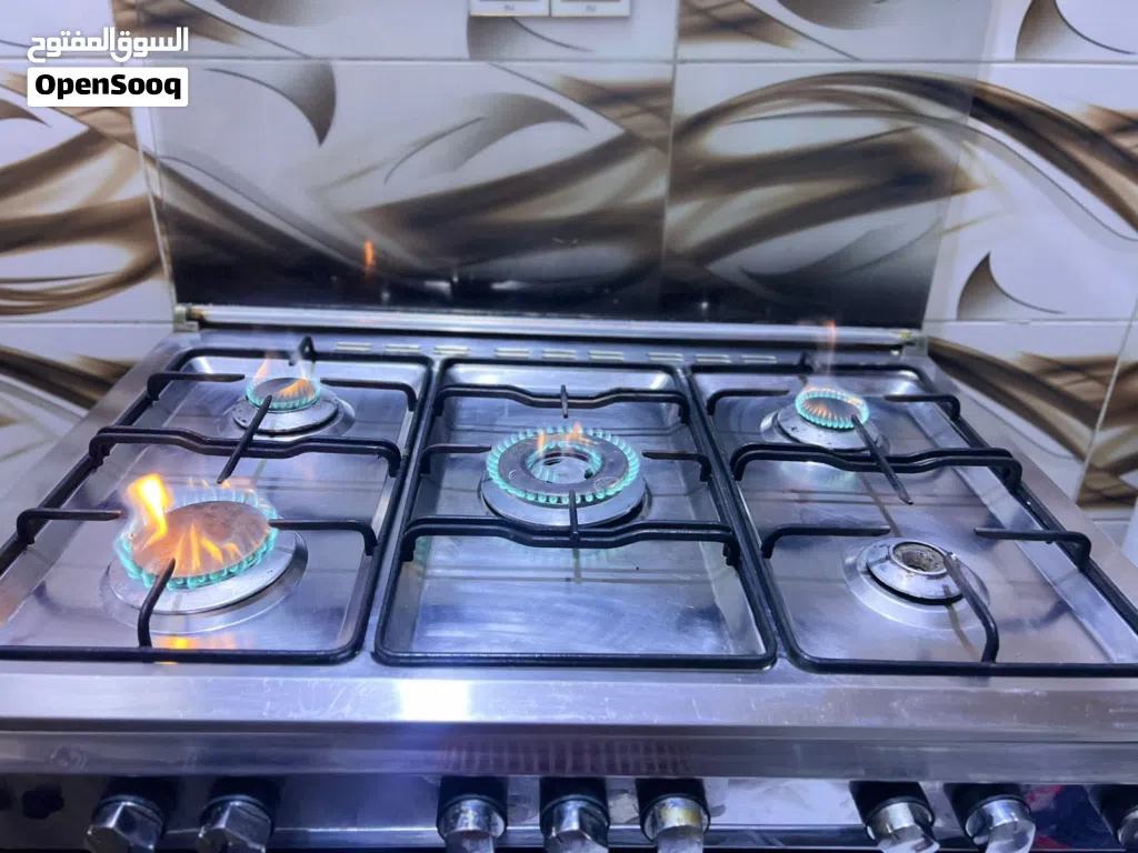 طباخ ايطالي رويال 90*60 قياساته كلشي بي شغال