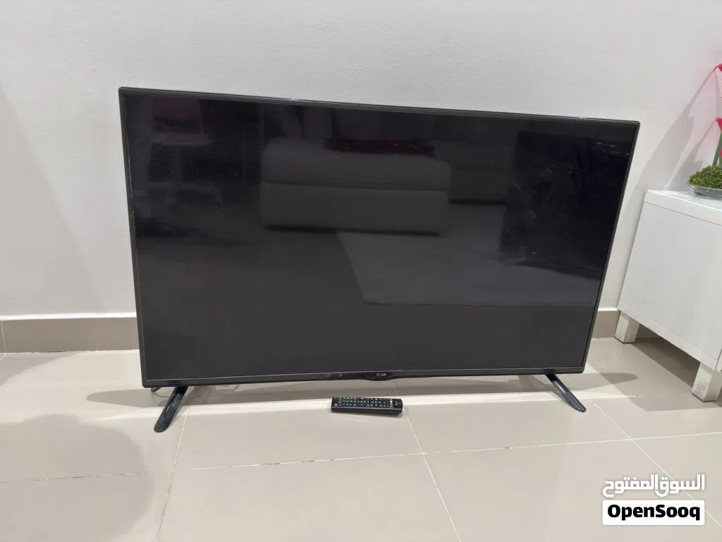 للبيع تليفزيون مستعمل LG
