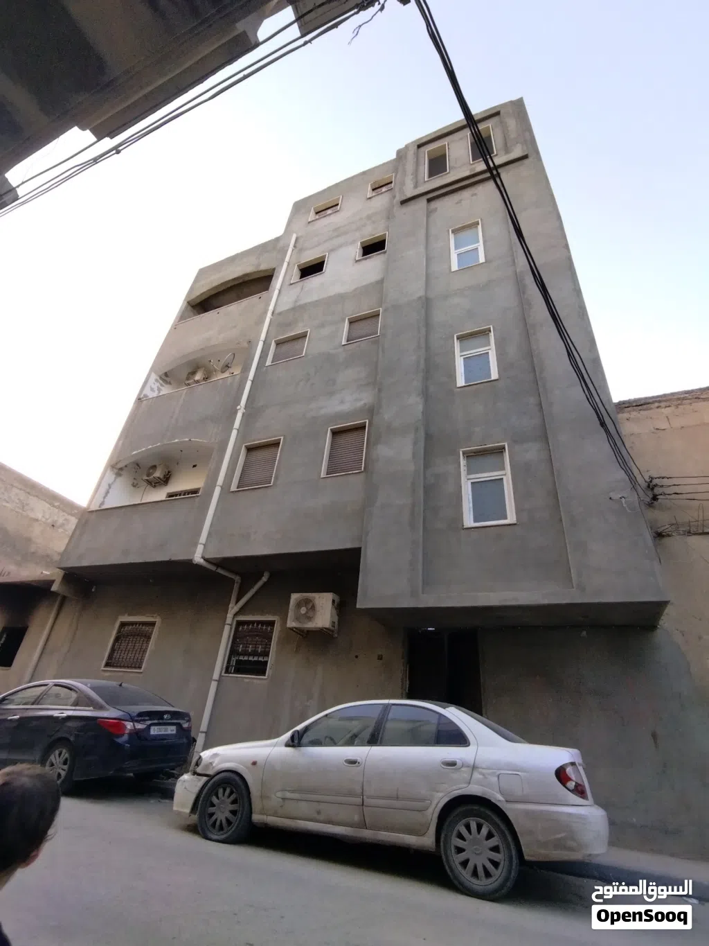 منزل 5 طوابق ، سكني أو استثماري للبيع بدون عمولة من المالك مباشرة