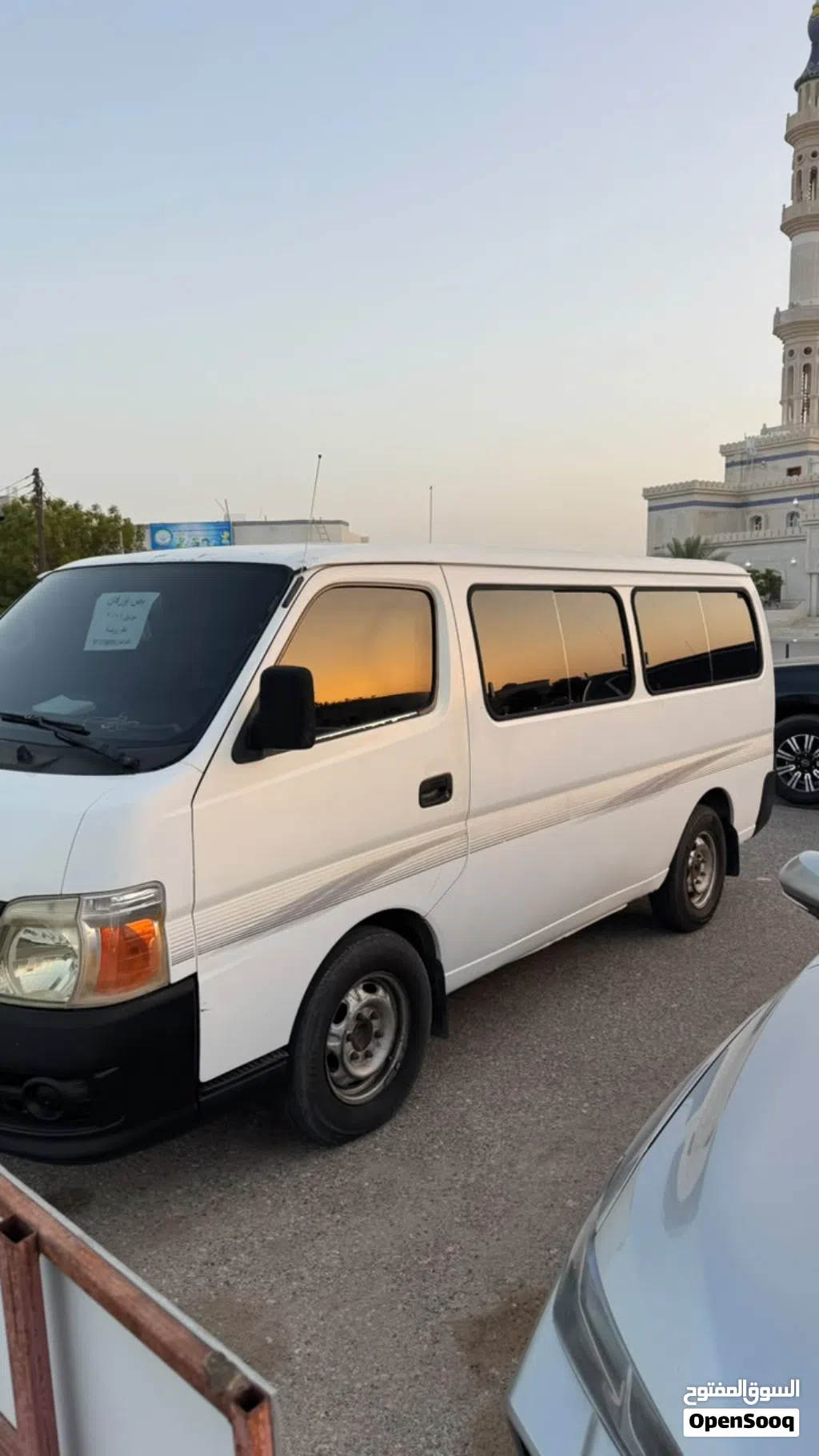 Nissan Urvan