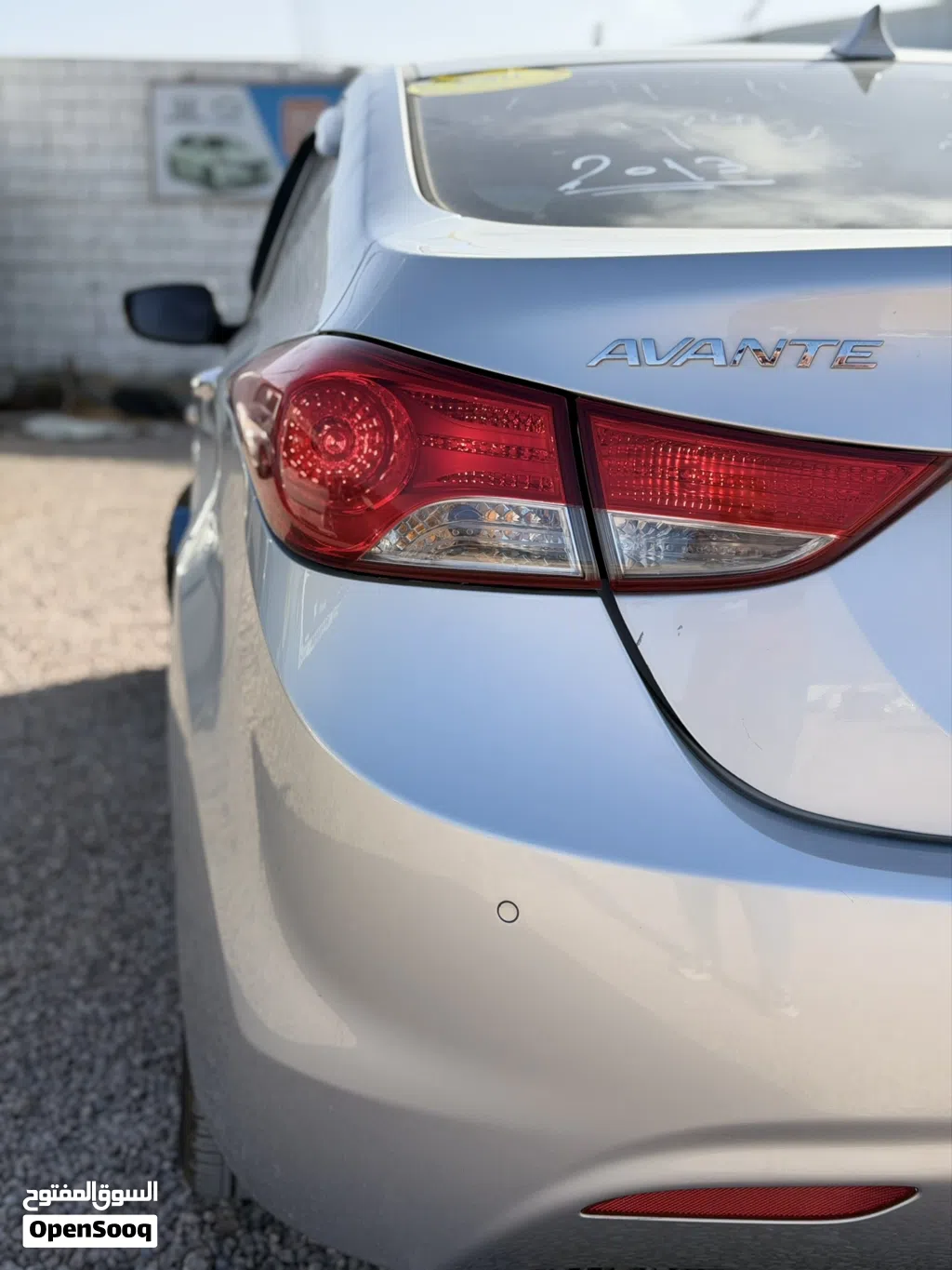 Hyundai Avante Limited