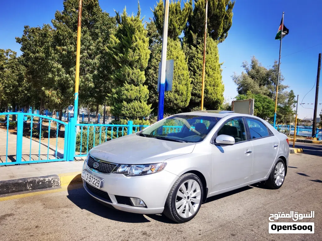 Kia Cerato EX