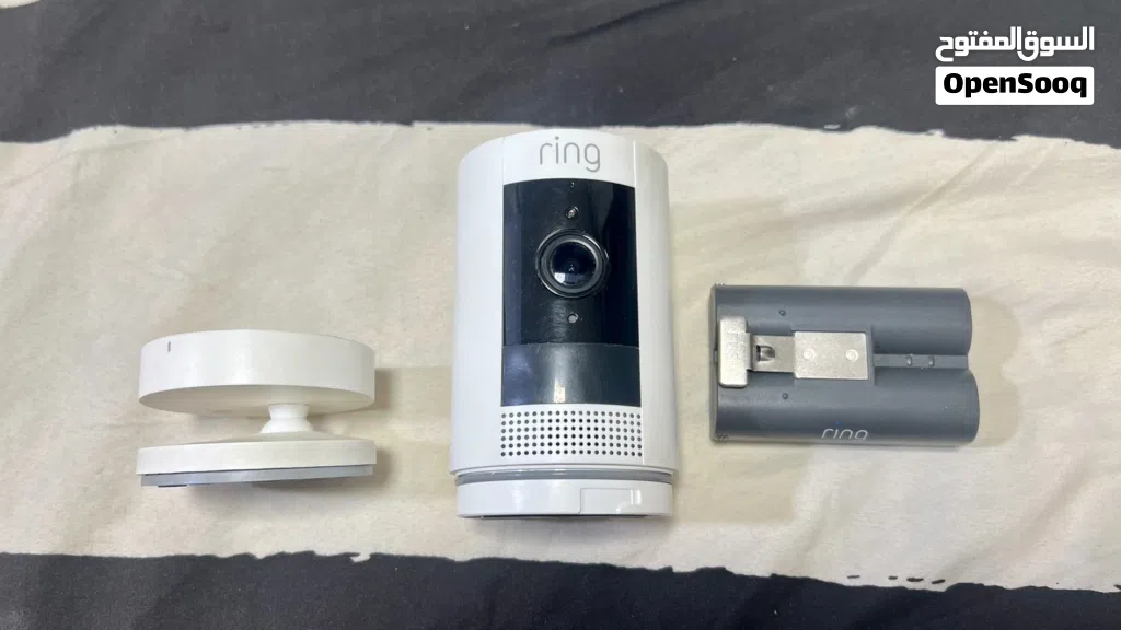 Ring Stick Up Cam Battery – Wireless Indoor/Outdoor Security Camera (Excellent Condition)