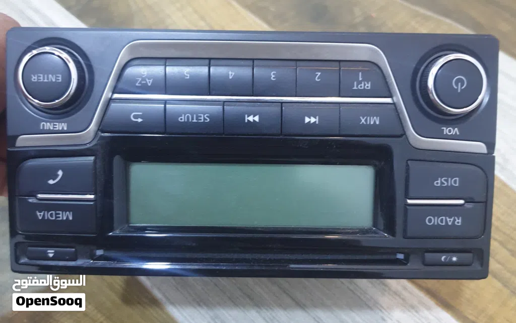مسجل سياره نيسان سني نظافه 99 بالميه