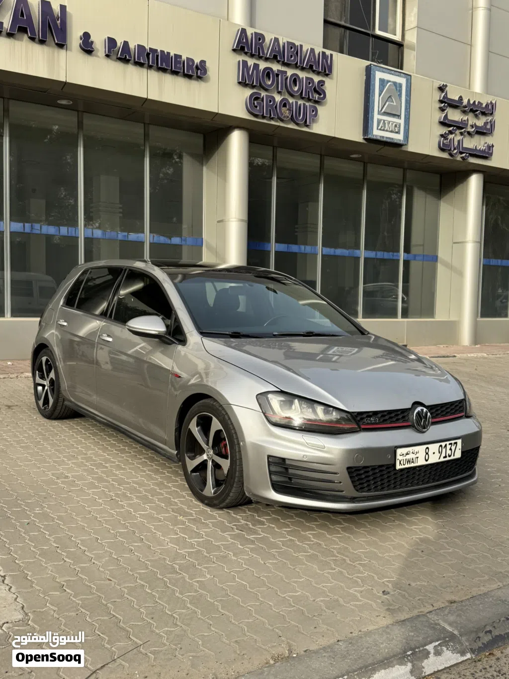 Volkswagen Golf GTI Standard