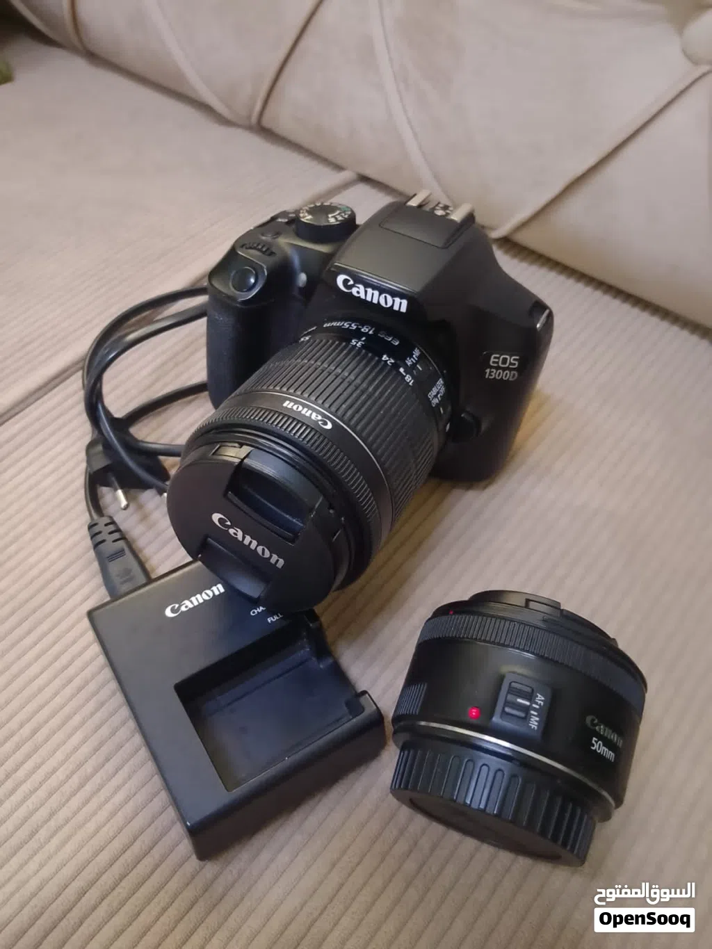 canon 1300d with two lenses
