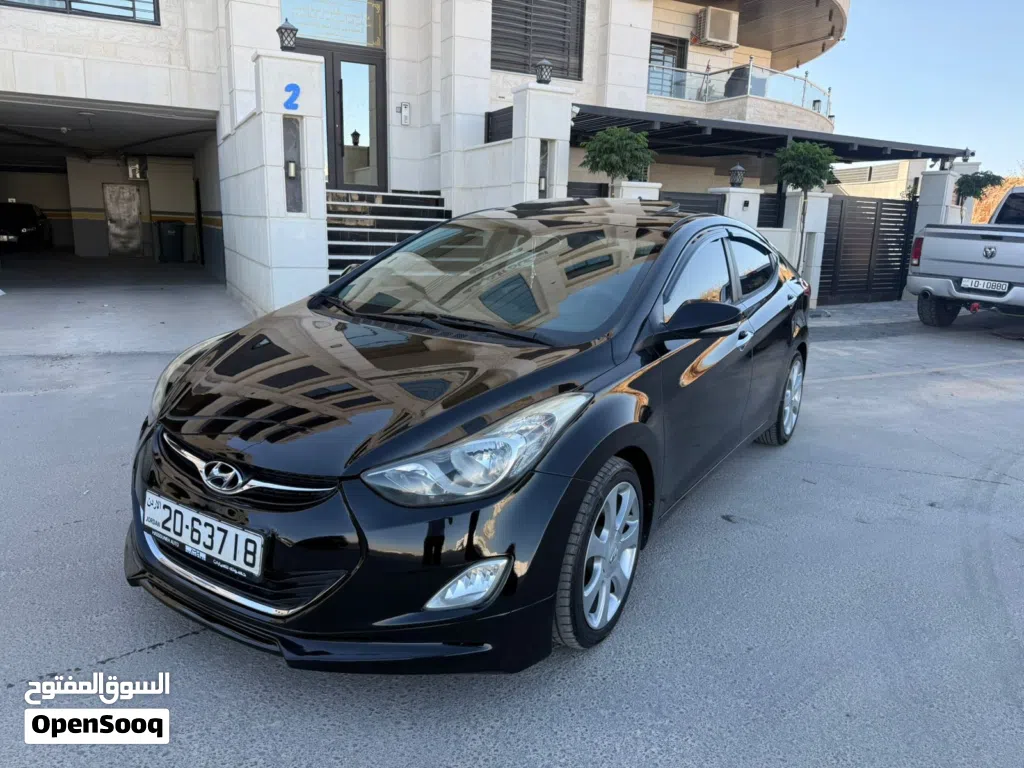 Hyundai Avante Limited