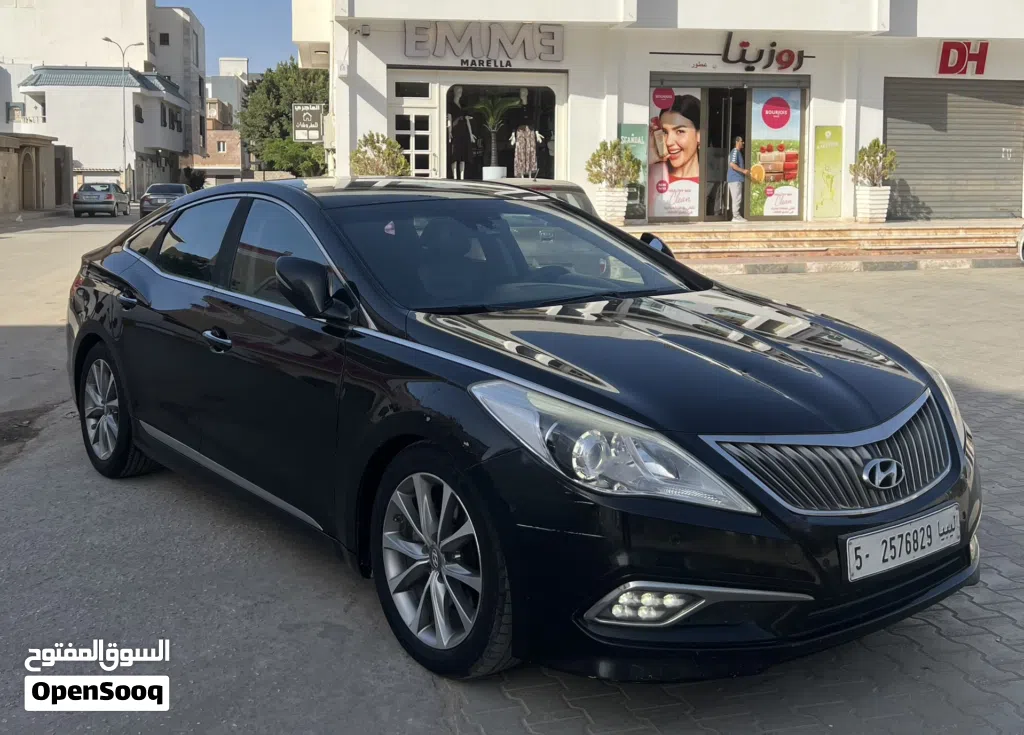 Hyundai Azera Standard