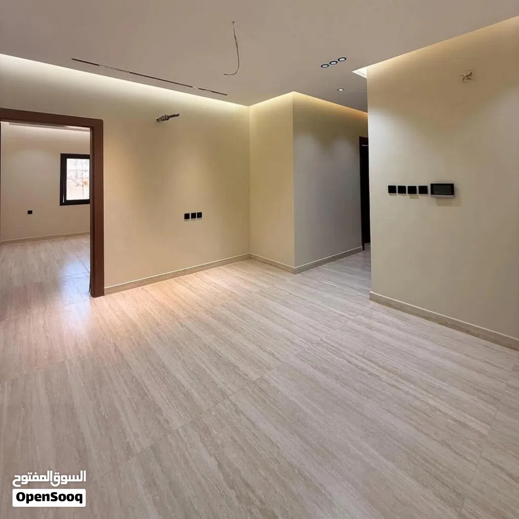 شقه لايجار بوشر غرفتين وصاله ومطبخ حمامين بناء جديد وحديث تصميم حديث موقع ممتاز حيوي راقي منطقه منتع