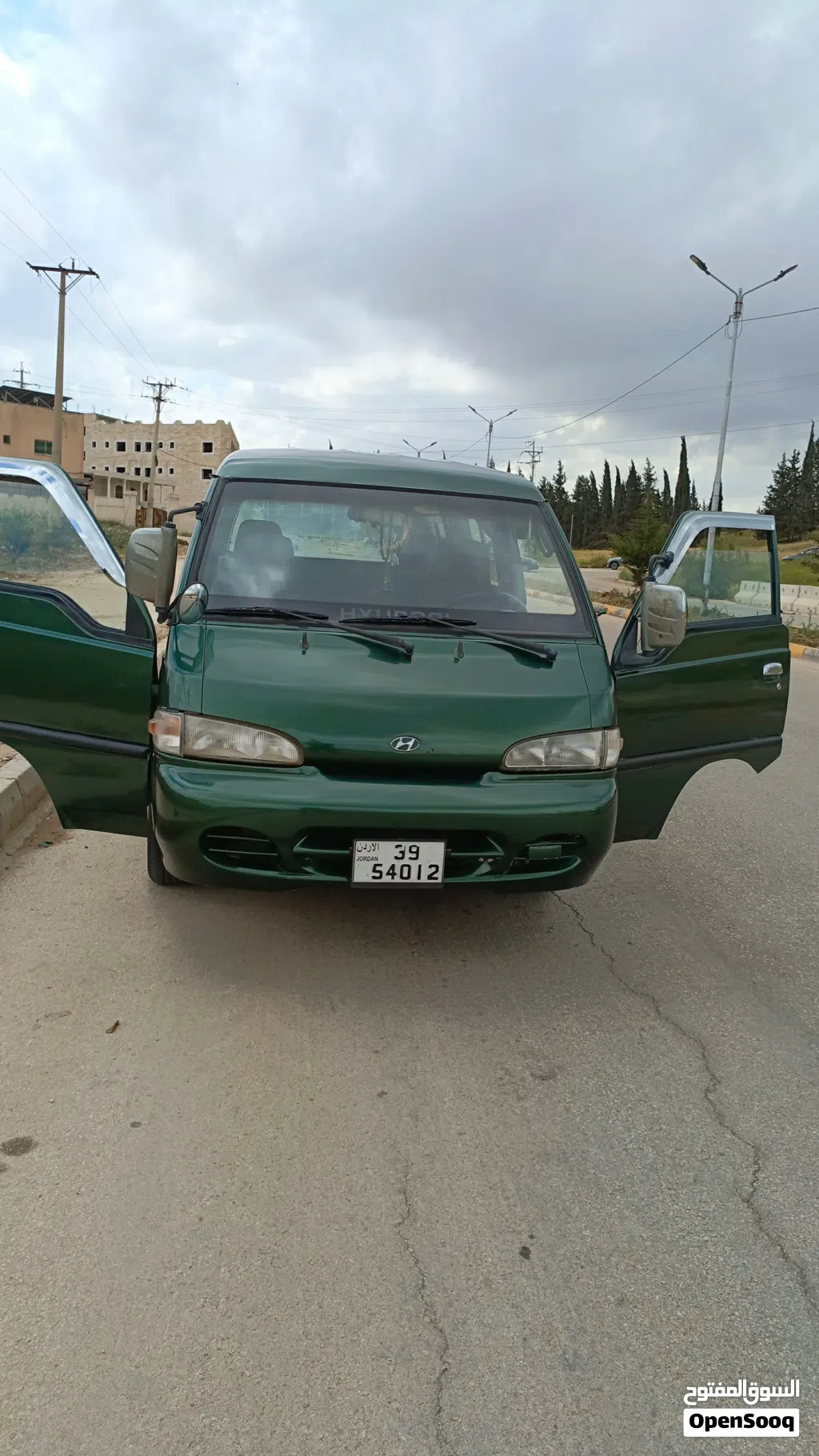 Hyundai H 100