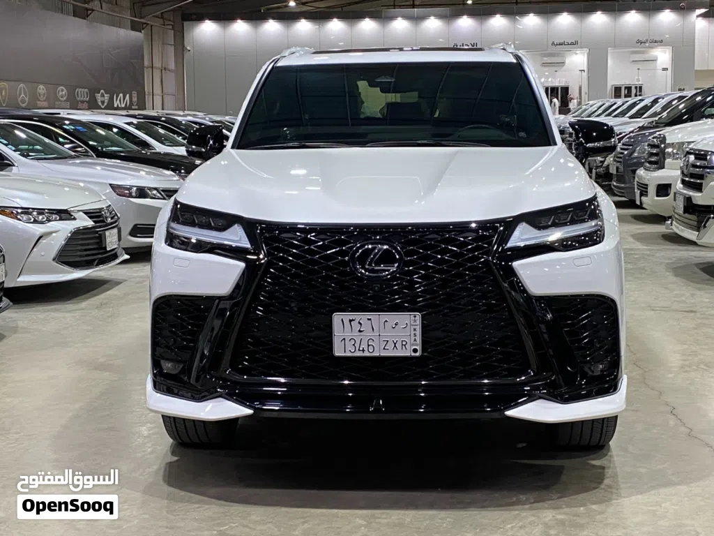 Lexus LX LX 600 F Sport Handling