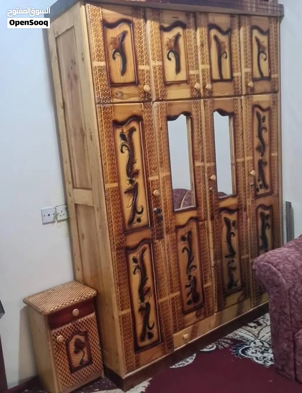 غرفه نوم سويدي اربع فتحات مستخدم نظيف للبيـــــــــع مستعجل السعر 155الف بس صنعاء شارع بيحان