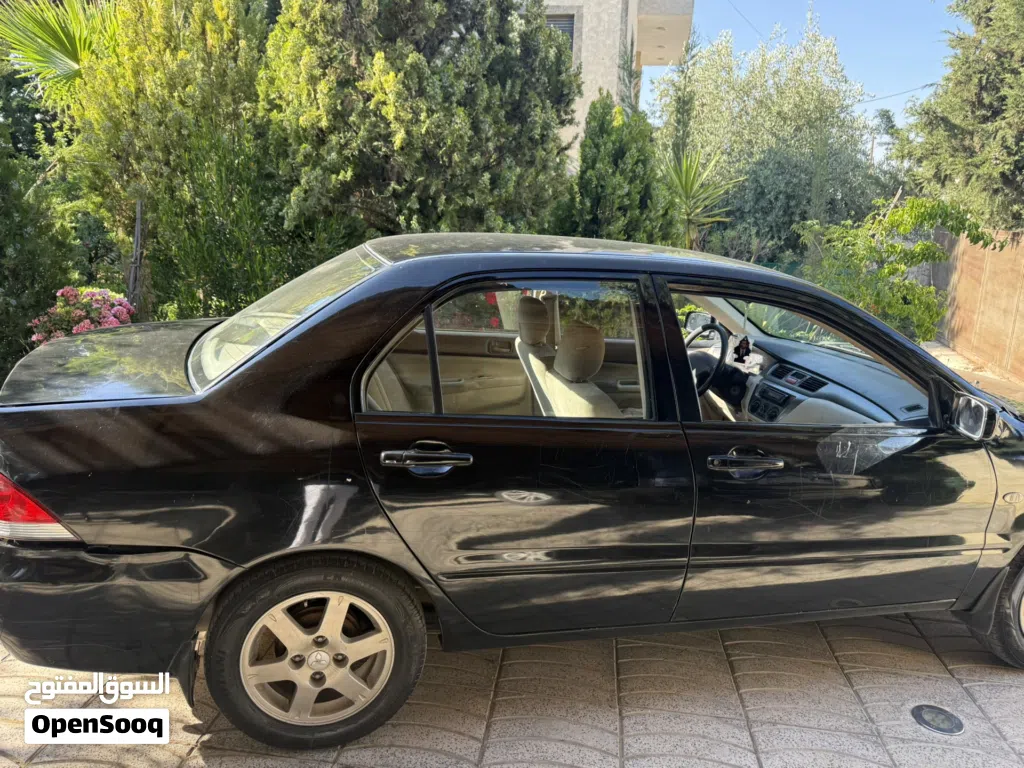 Mitsubishi Lancer Standard