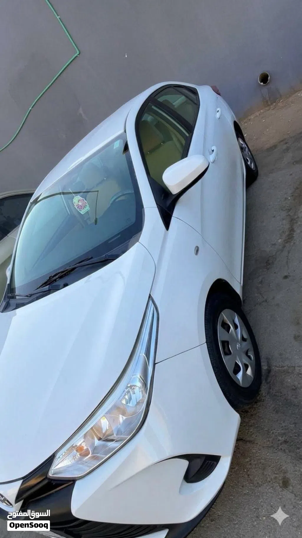 Toyota Yaris Y