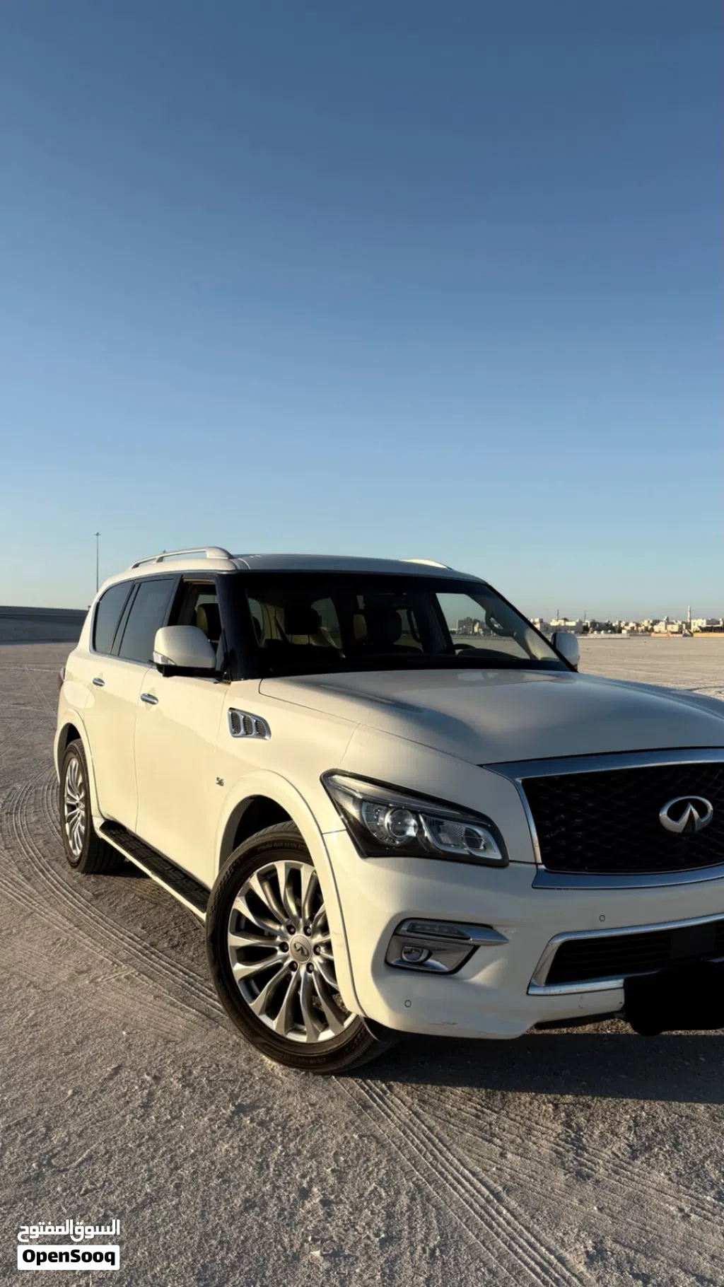 إنفينيتي QX80 Premium