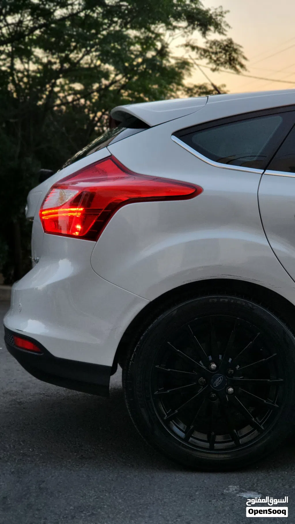 فورد فوكس Titanium