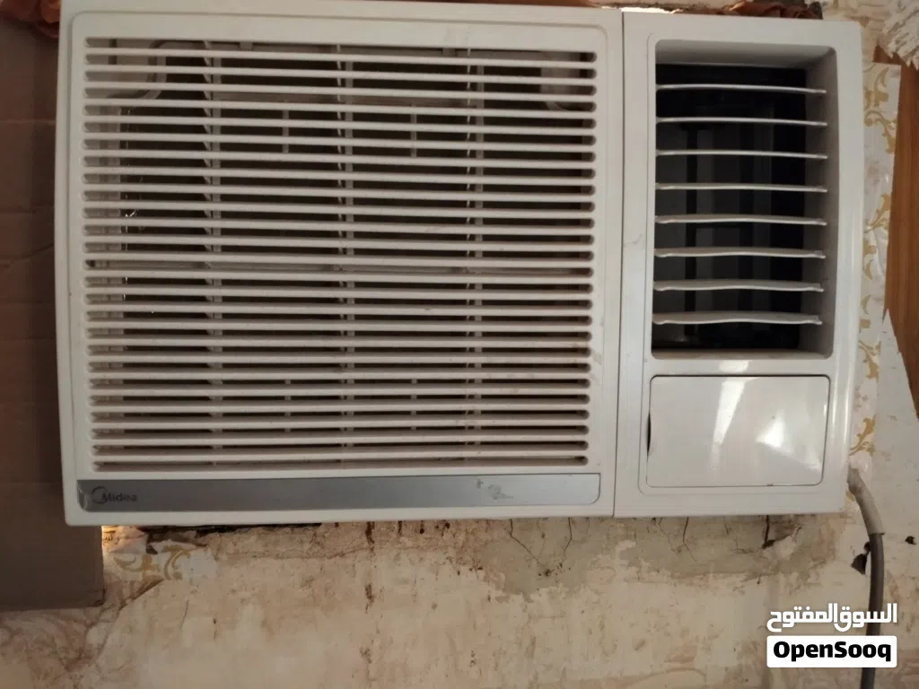 Midea Window AC