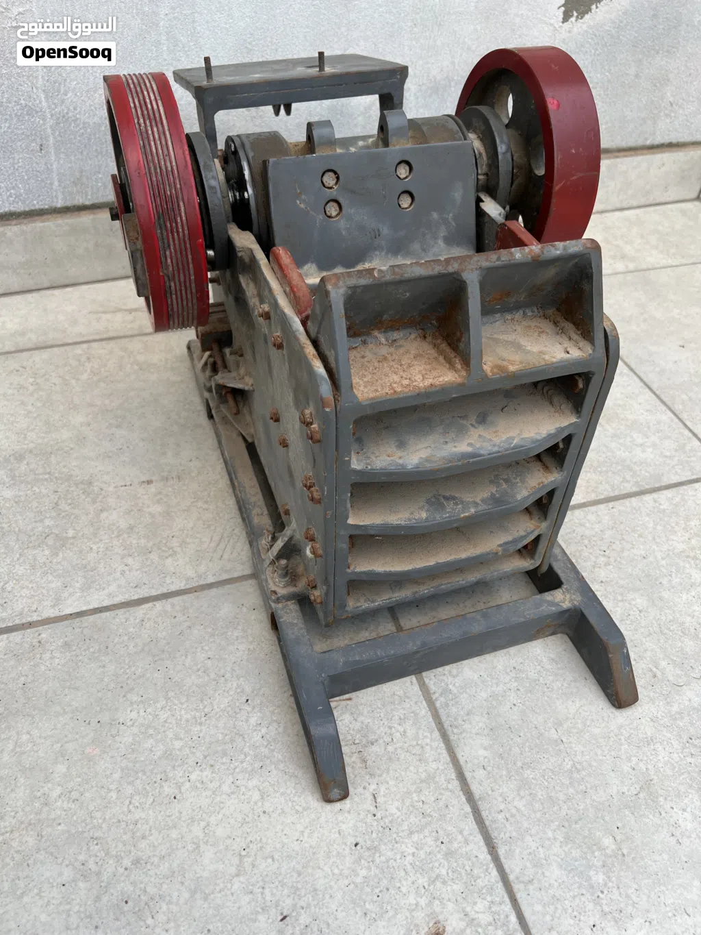 خباط حجم صغير