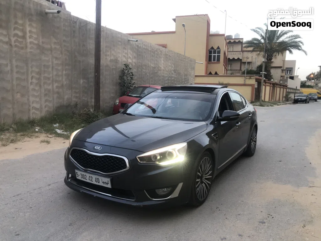 كيا كادينزا Limited