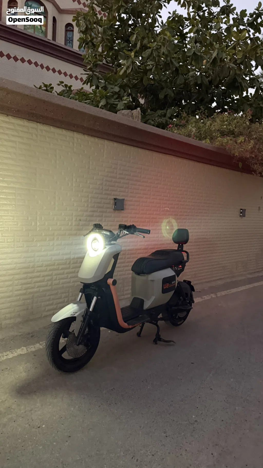 للبيع سكوتر كهربائي u2