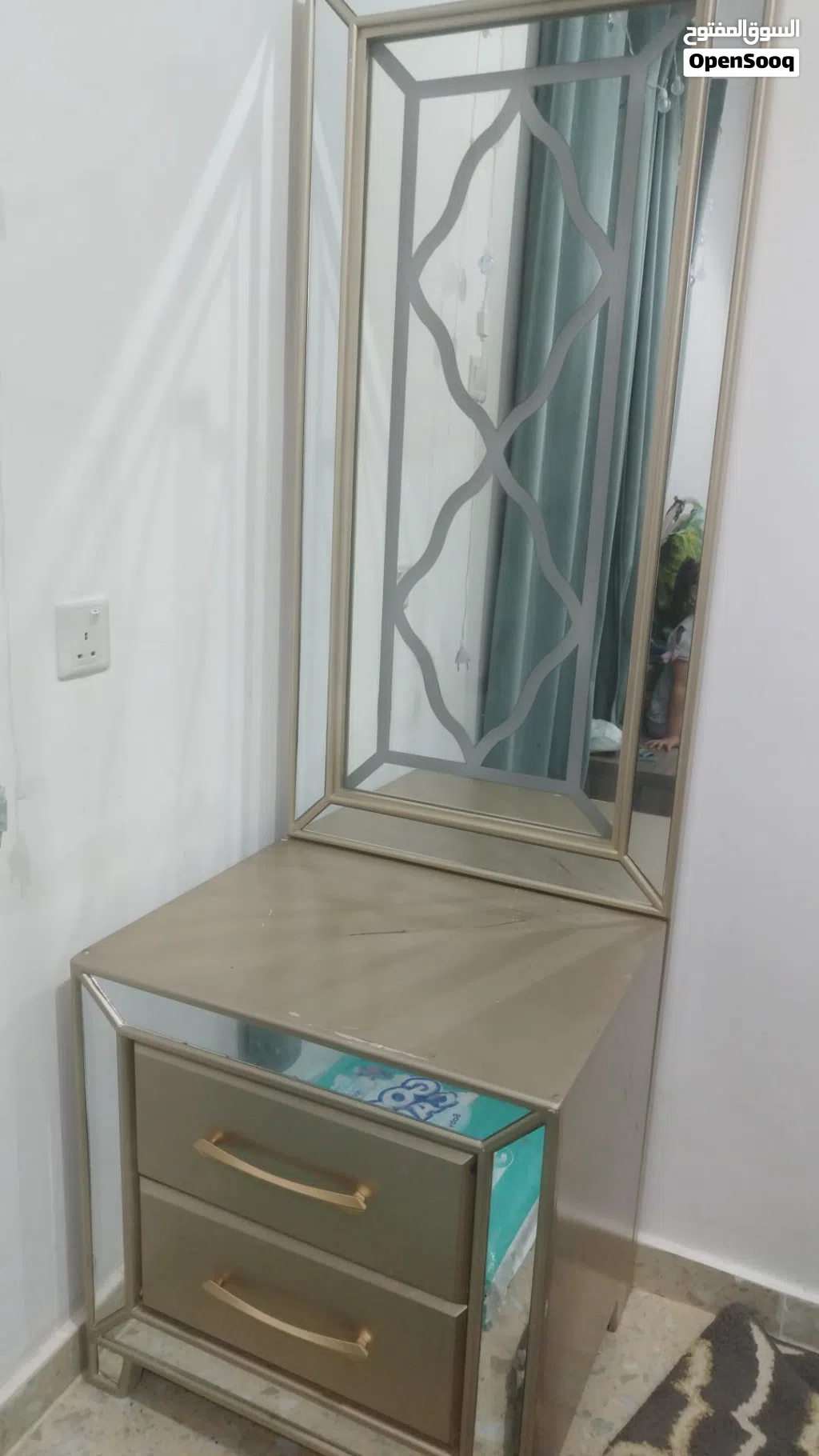 للبيع اغراض نظيفة