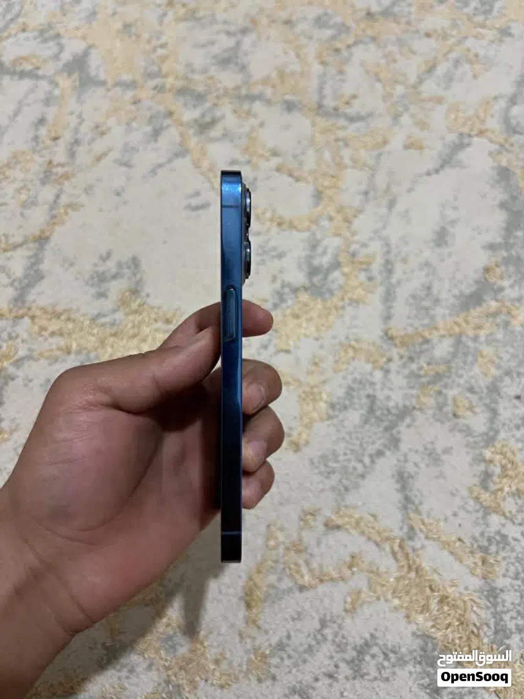 أيفون 13برو للبيع