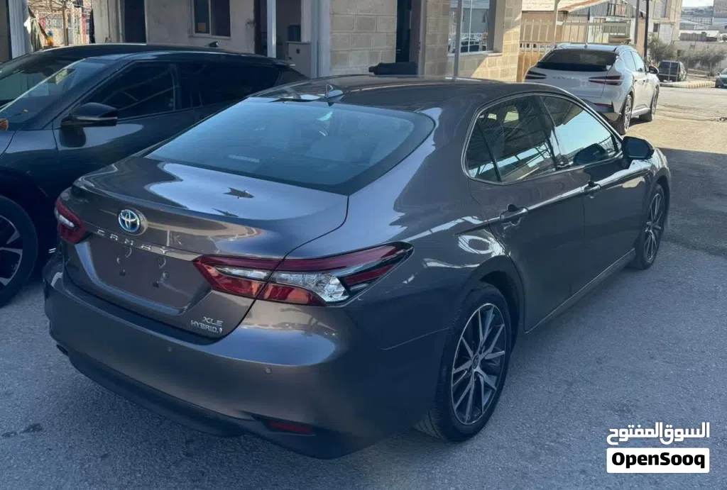 Toyota Camry XLE