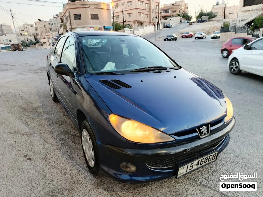 بيجو 206 Base