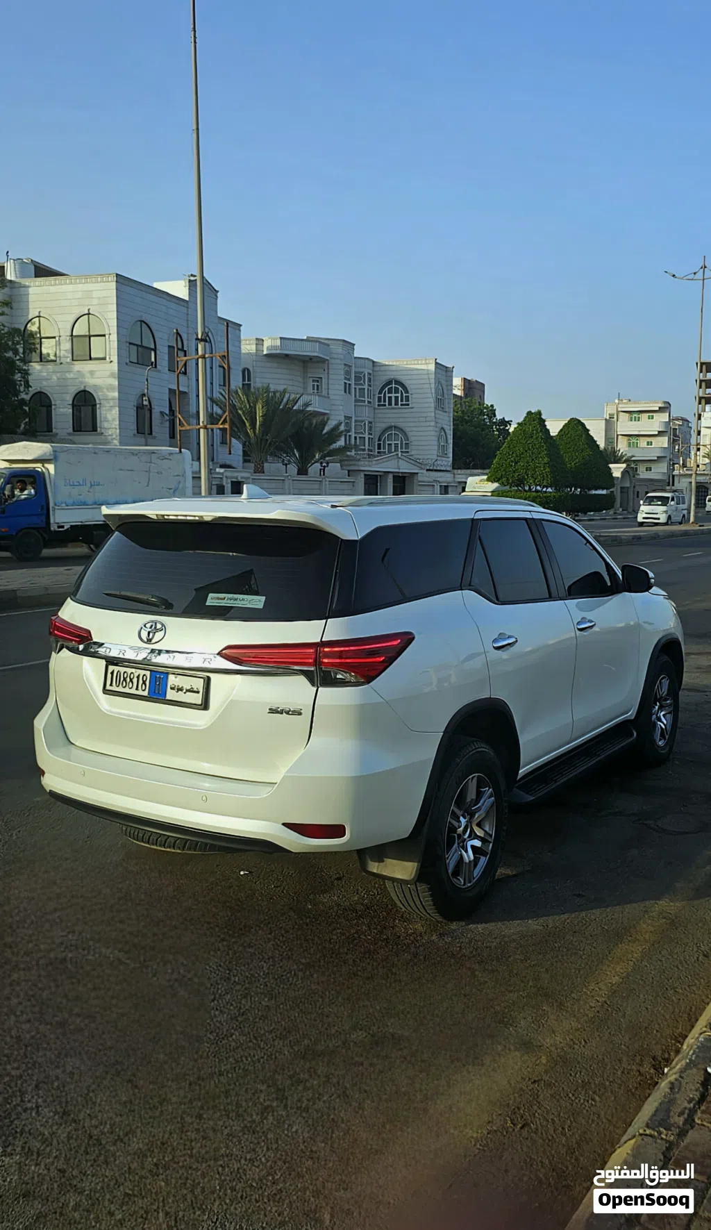 Toyota Fortuner SR5