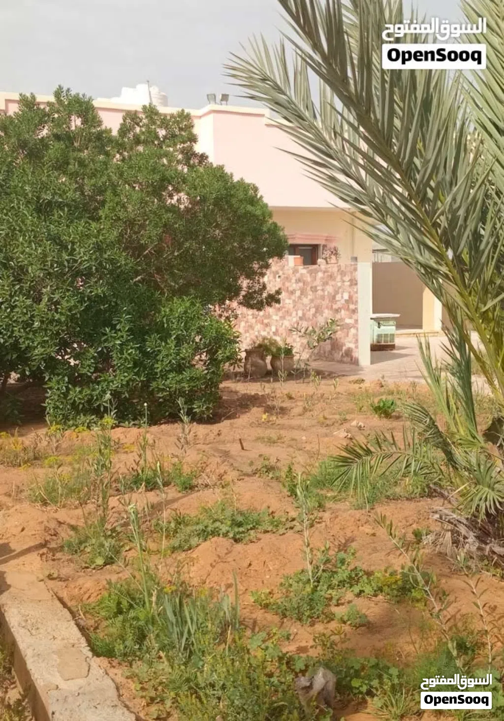 فيلا مميزة للبيع في مدينة مصراتة – شارع بازينة