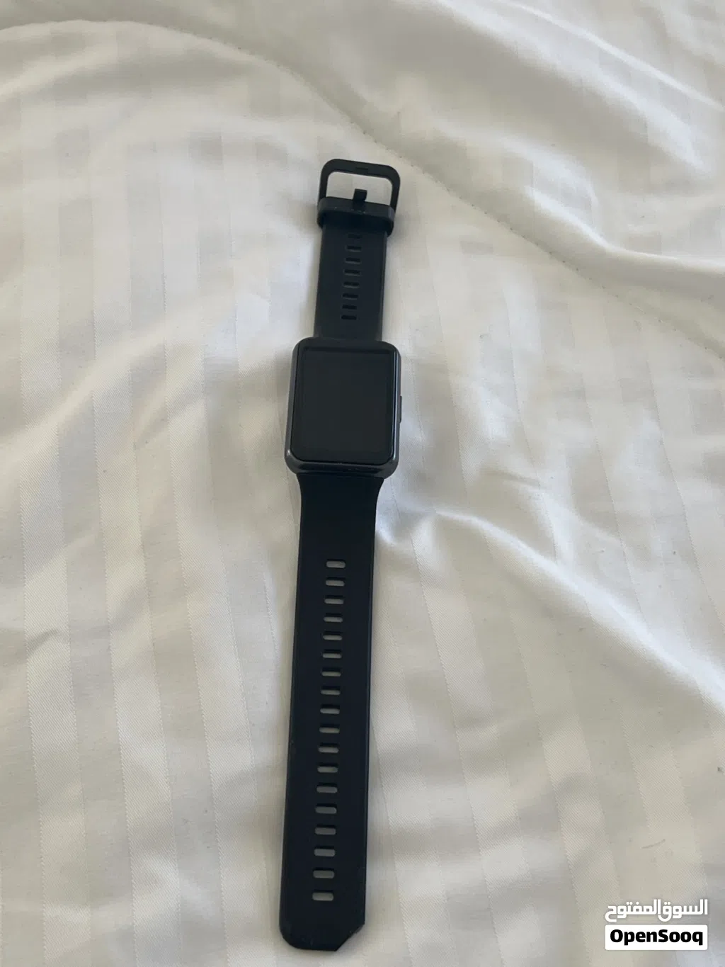 Huawei Smartwatch in Excellent Used Condition - Premium Wearable Technology
