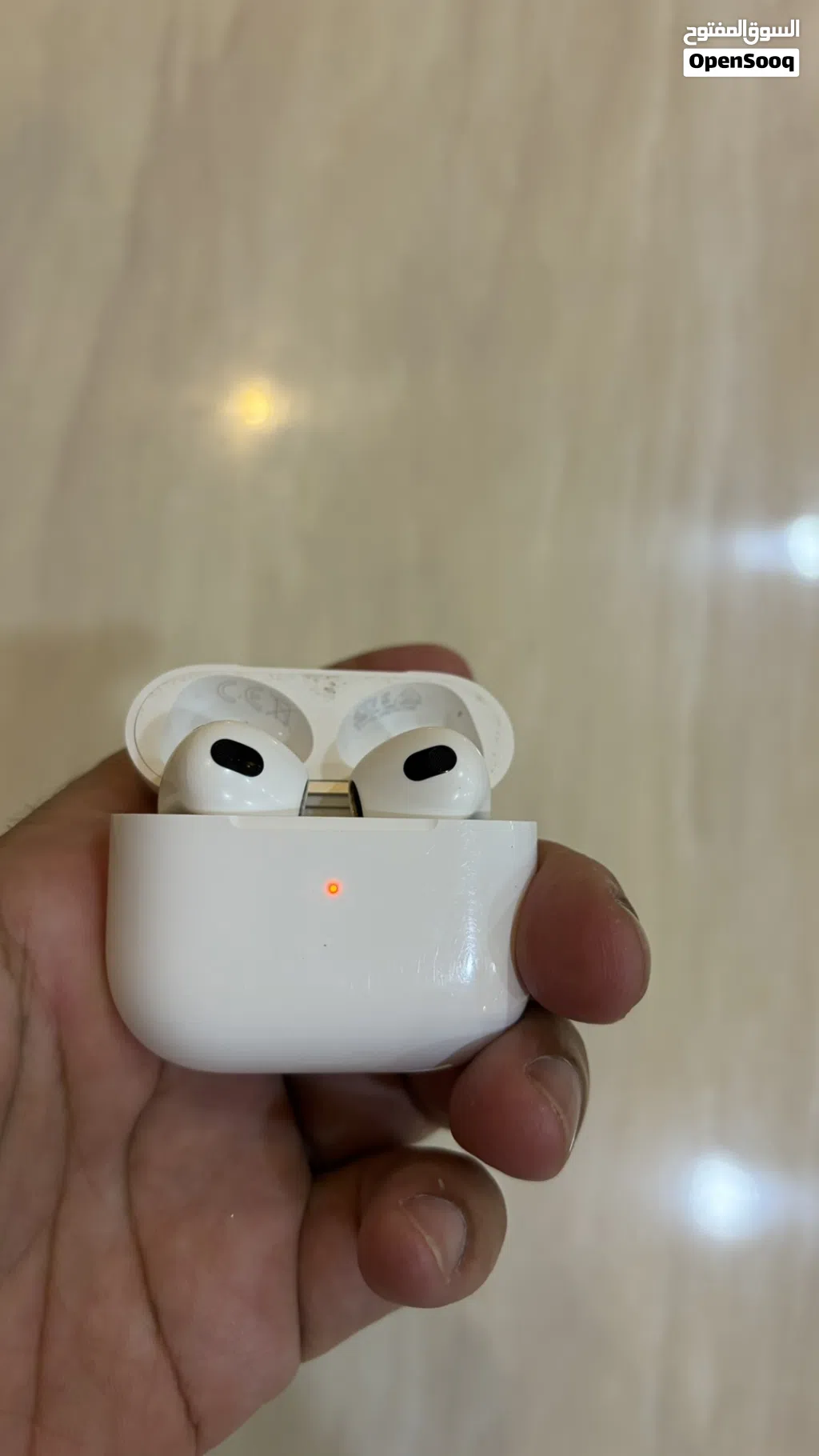 سماعة أبل الجيل الثالث نظيفه كأنها يديده AirPods 3