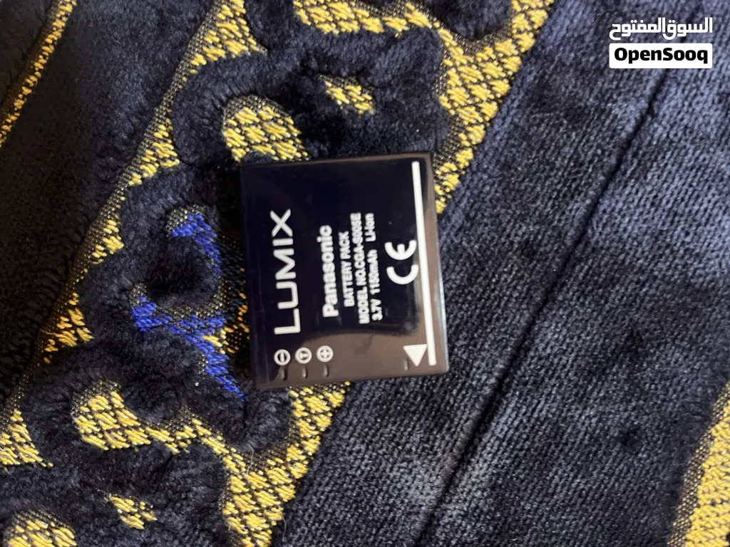 لُقطة لعشاق التصوير الكلاسيكي والـ Vintage: كاميرا Panasonic Lumix LX2 الأيقونية بعدسة