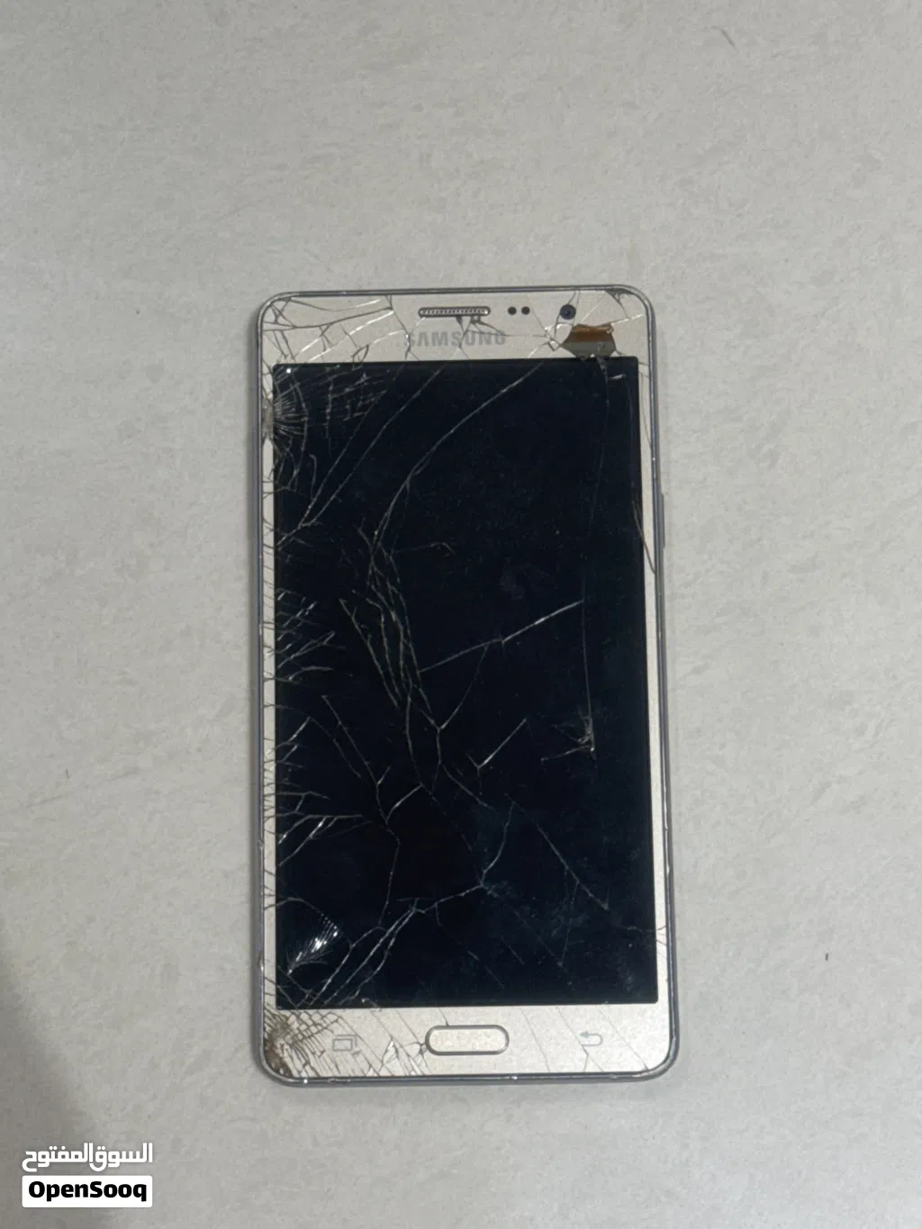 جوال قديم Samsung on7