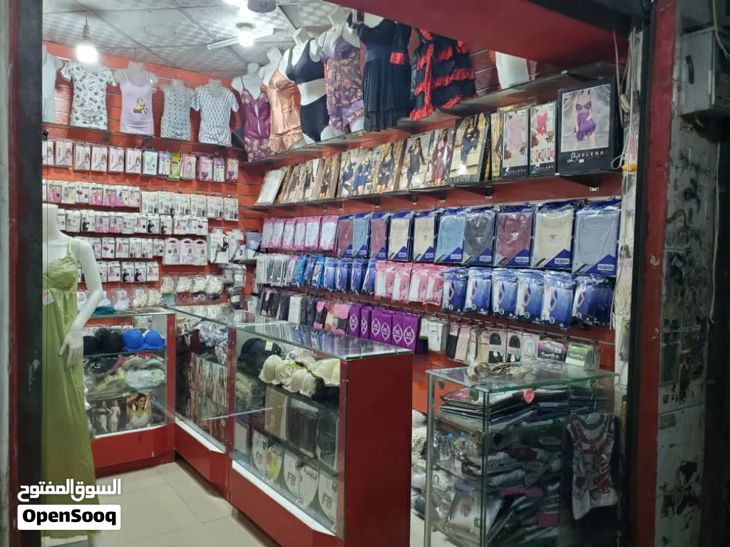 عرطه محل للبيع شغال قرعه معه زباين تشتغل فيه من اول يوم ماعد تتعب تكسب زباين