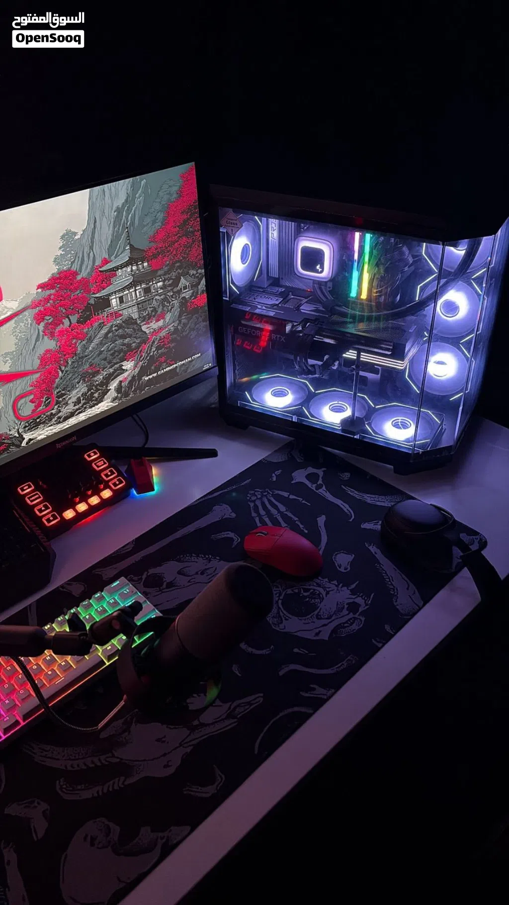 Pc للبيع مواصفاته قويه جدا