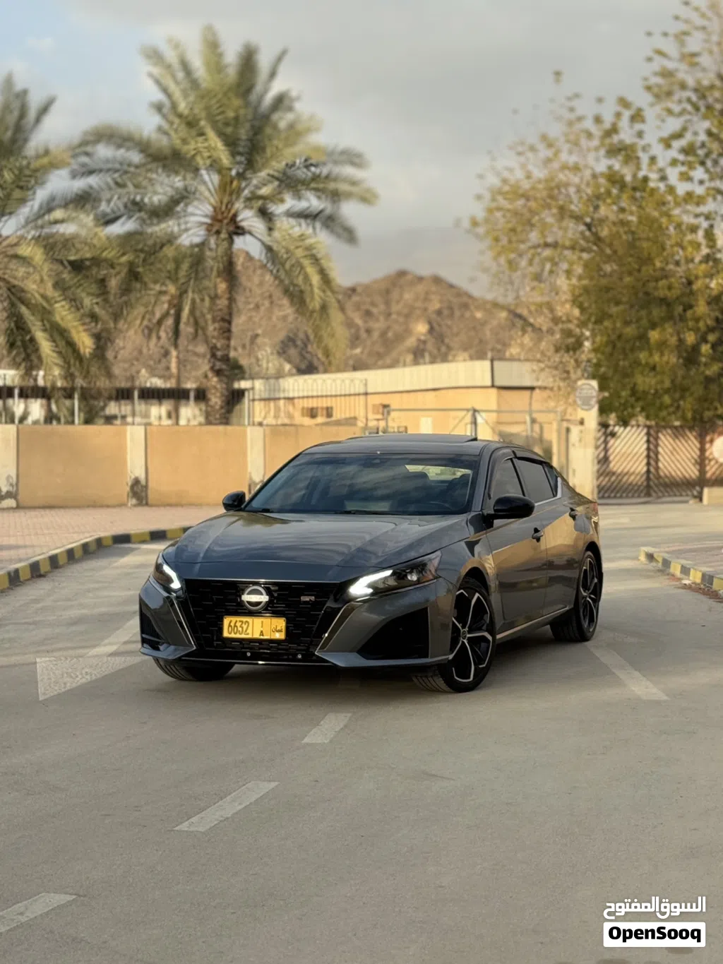Nissan Altima SR