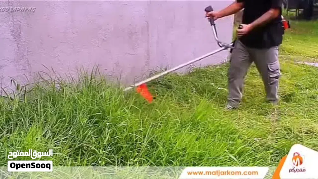 حصادة اعشاب محرك بنزين
